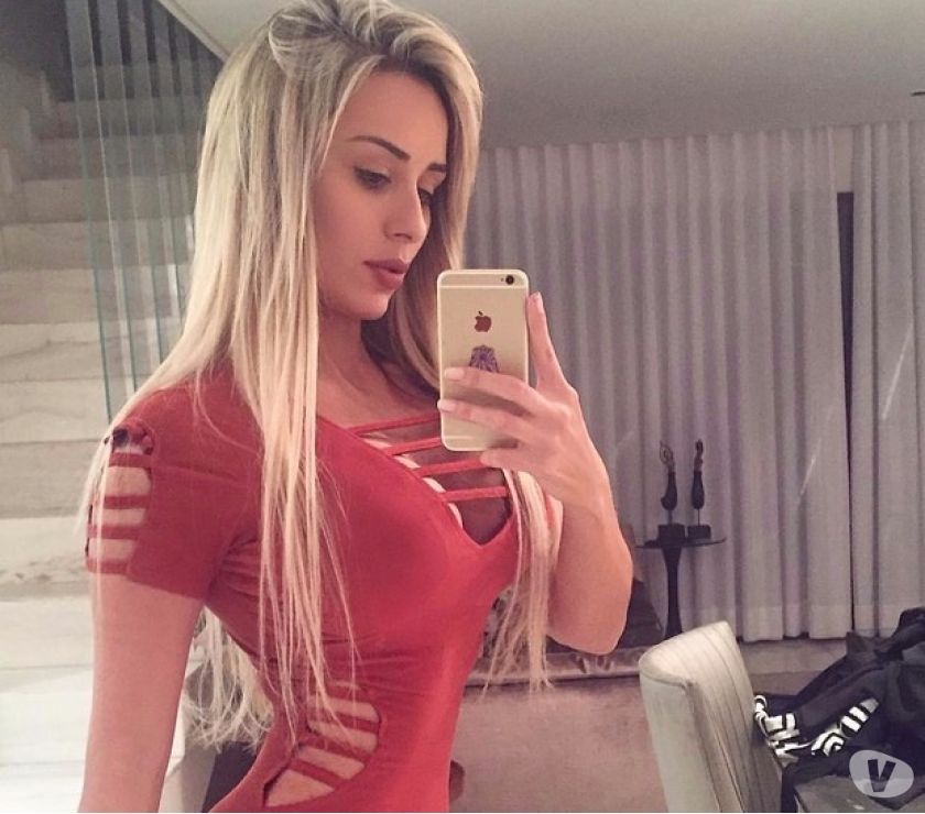 Sublime blonde pour moment de douceur